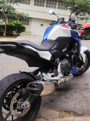 BMW F 900 R SPORT PLUS BMW F 900 R SPORT PLUS